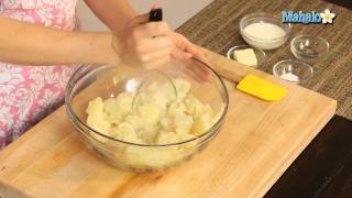 How to Make Basic Mashed Potatoes [upl. by Sekoorb174]