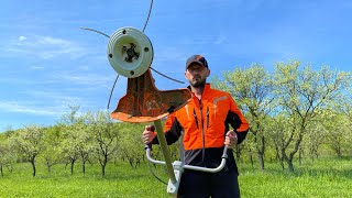 Stihl Fs 560 CEM with durocut 404 trimmer head cutting fresh grass Motocoasa Stihl la taiat [upl. by Gere]