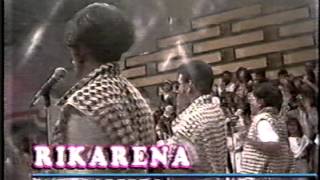 Rikarena  Merengue Rico  En Vivo   7x7 Roberto [upl. by Dietz]