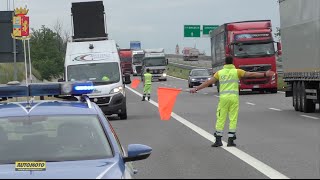 Polizia Stradale in azione guasto Cosa fare [upl. by Lumpkin621]