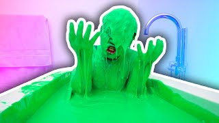 SLIME BATH CHALLENGE [upl. by Camarata]