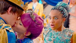 Descendants 2 Cast ★ Best Funniest Moments And Bloopers 😂 [upl. by Mellen650]