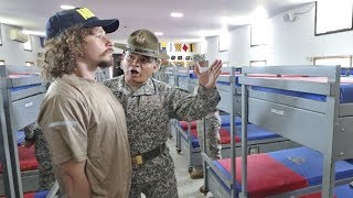 Intenté hacer un día de entrenamiento militar en Colombia [upl. by Narah731]