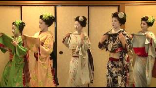 Traditional Japanese Dance by Maiko quotGionKoutaquot [upl. by Mhoj]