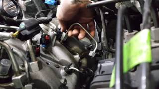 67 Power Stroke Injector removal [upl. by Caines]