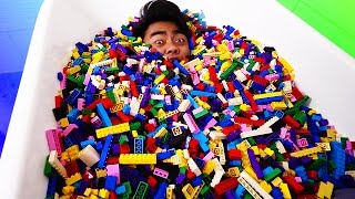 LEGO BATH CHALLENGE [upl. by Edmee]