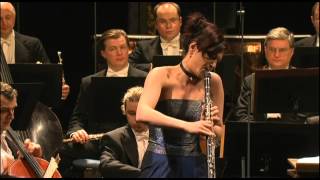 Mozart  Clarinet Concerto Sharon Kam [upl. by Faxon565]